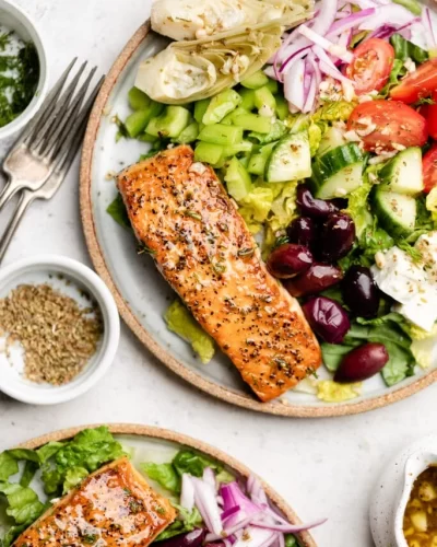 greek-salmon-salad-5-683x1024